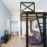 Homewell Wilson Park Apartment *